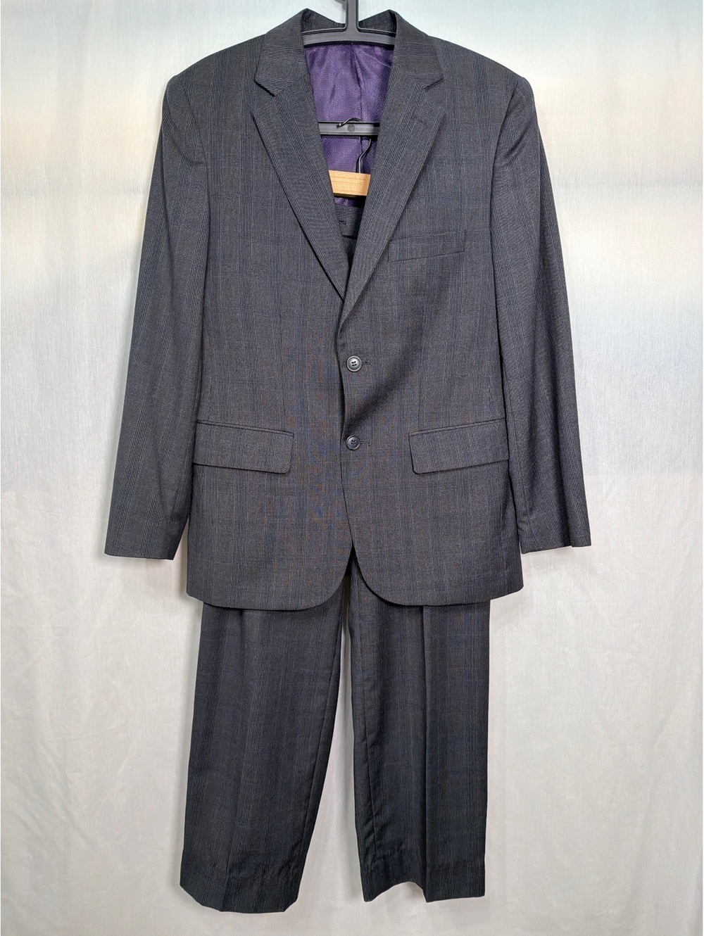 Distinction Charcoal Grey Plaid 2-Piece Suit 36S Jacket 32 x 30 Pants